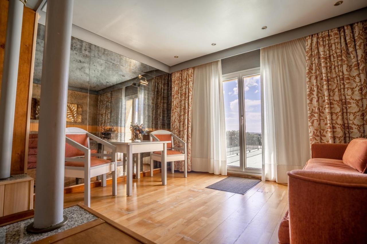 Hotel Balneario De Chiclana Chiclana de la Frontera Εξωτερικό φωτογραφία