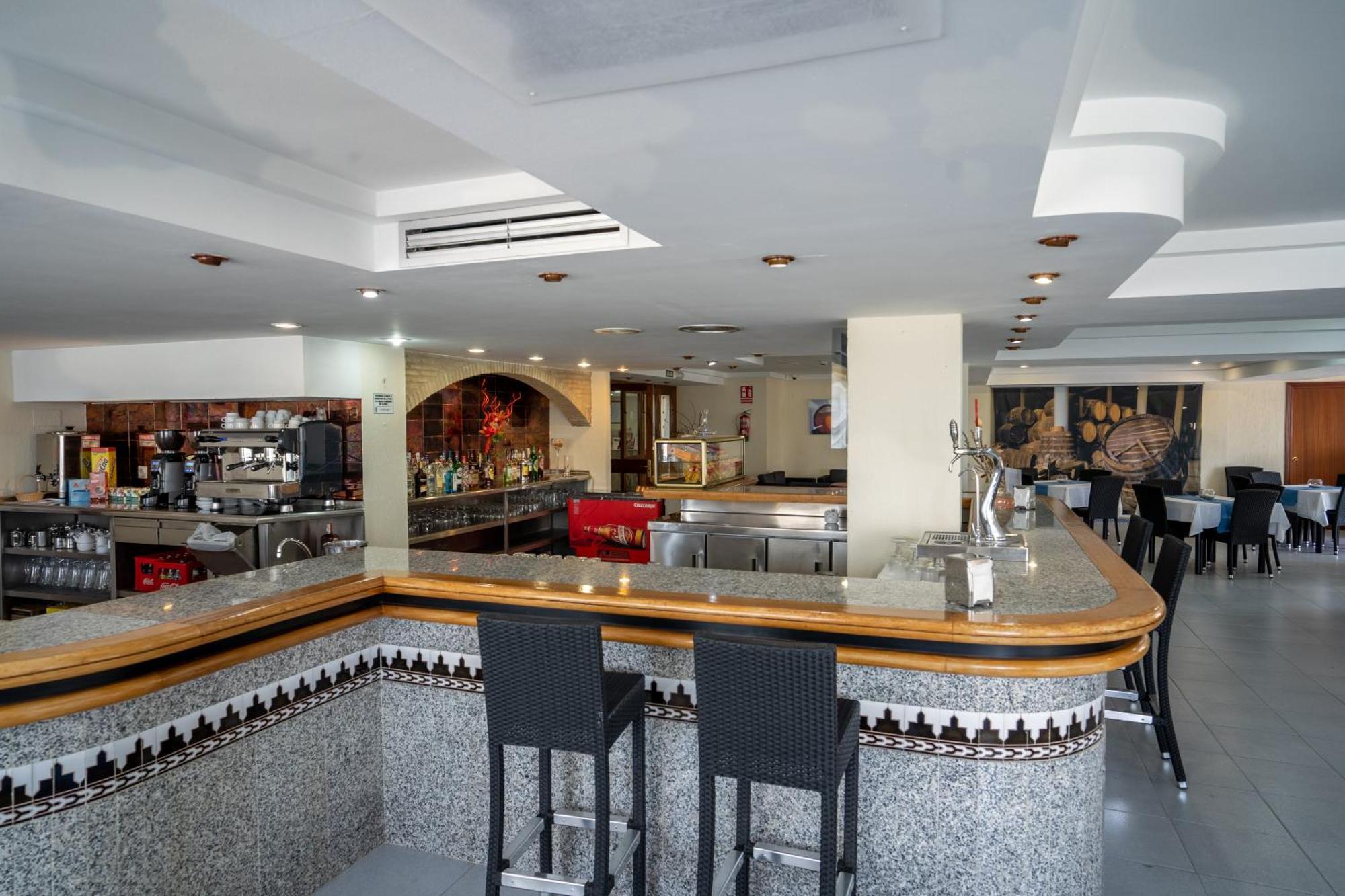Hotel Balneario De Chiclana Chiclana de la Frontera Εξωτερικό φωτογραφία
