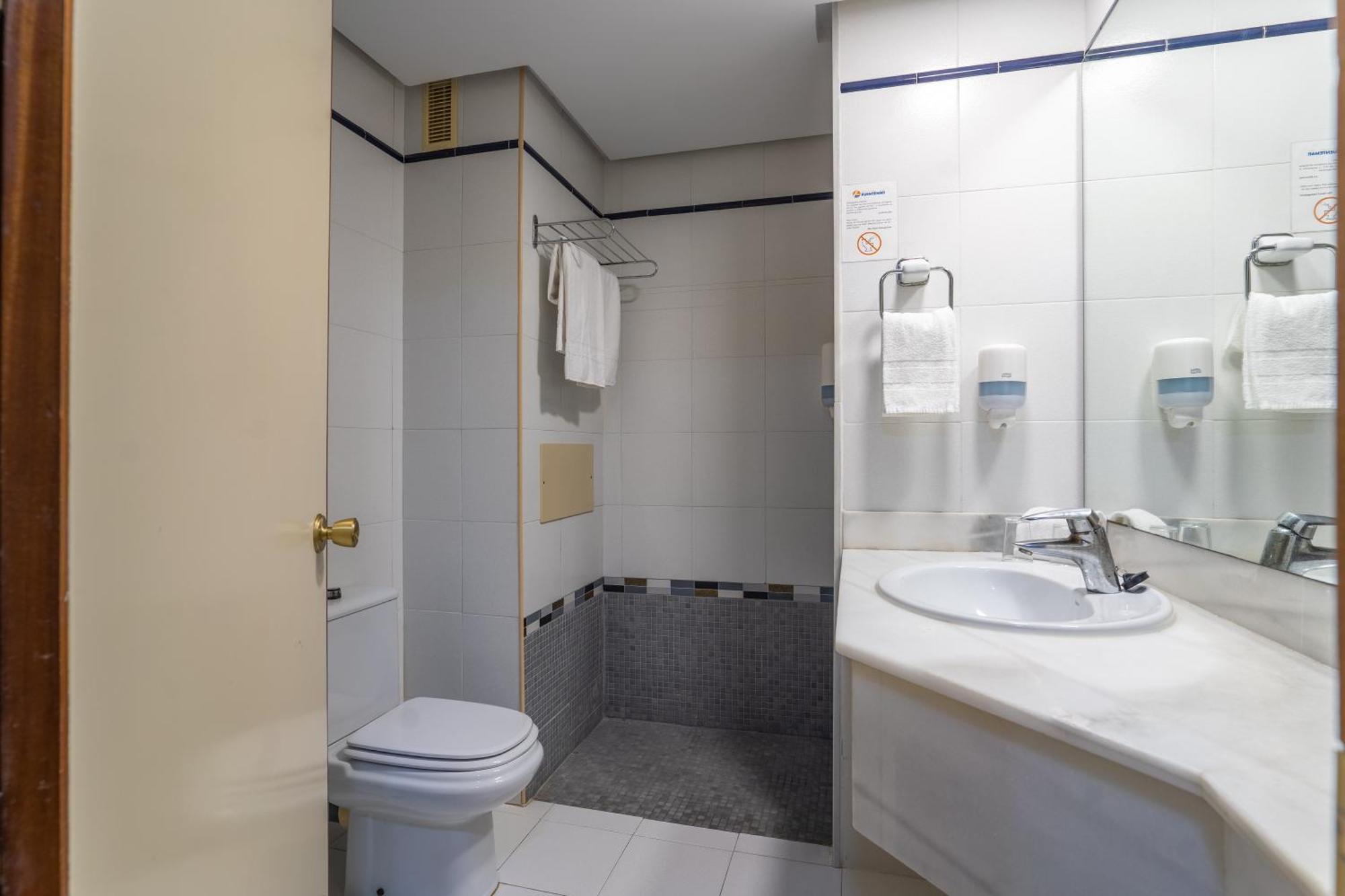 Hotel Balneario De Chiclana Chiclana de la Frontera Εξωτερικό φωτογραφία