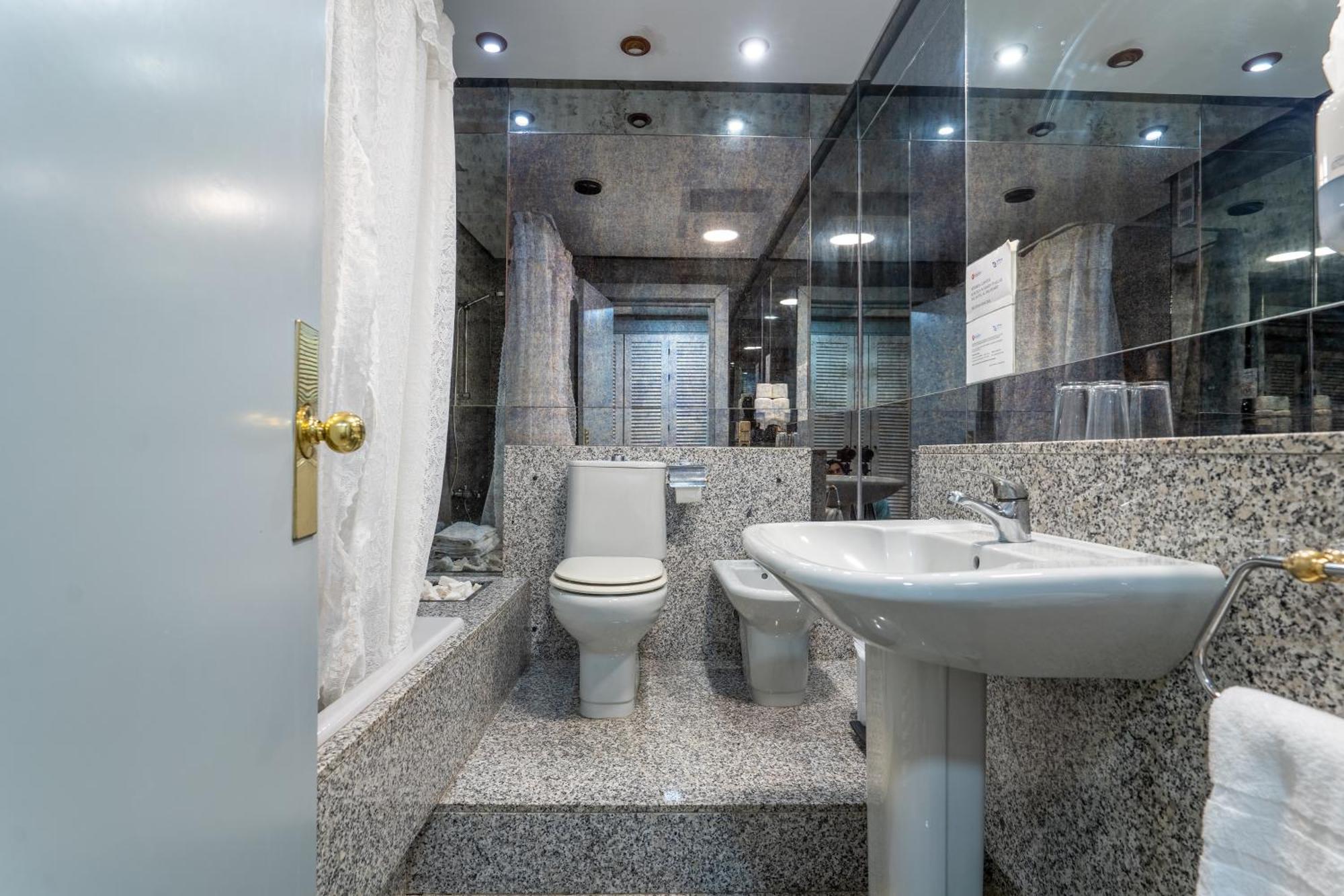 Hotel Balneario De Chiclana Chiclana de la Frontera Εξωτερικό φωτογραφία
